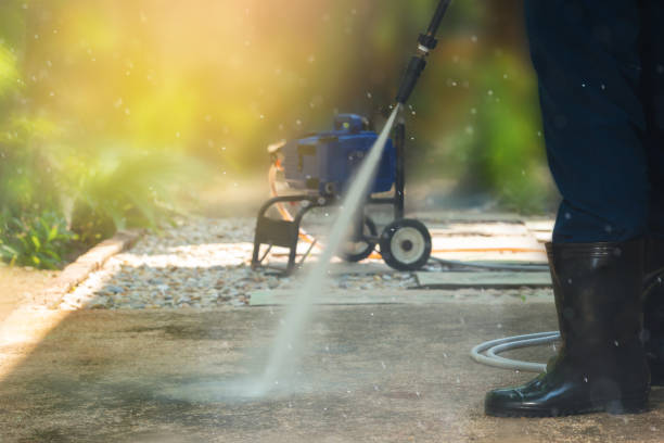Best Driveway Pressure Washing  in Copiague, NY